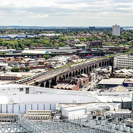 Rotunda View Bullring Centre Lägenhet